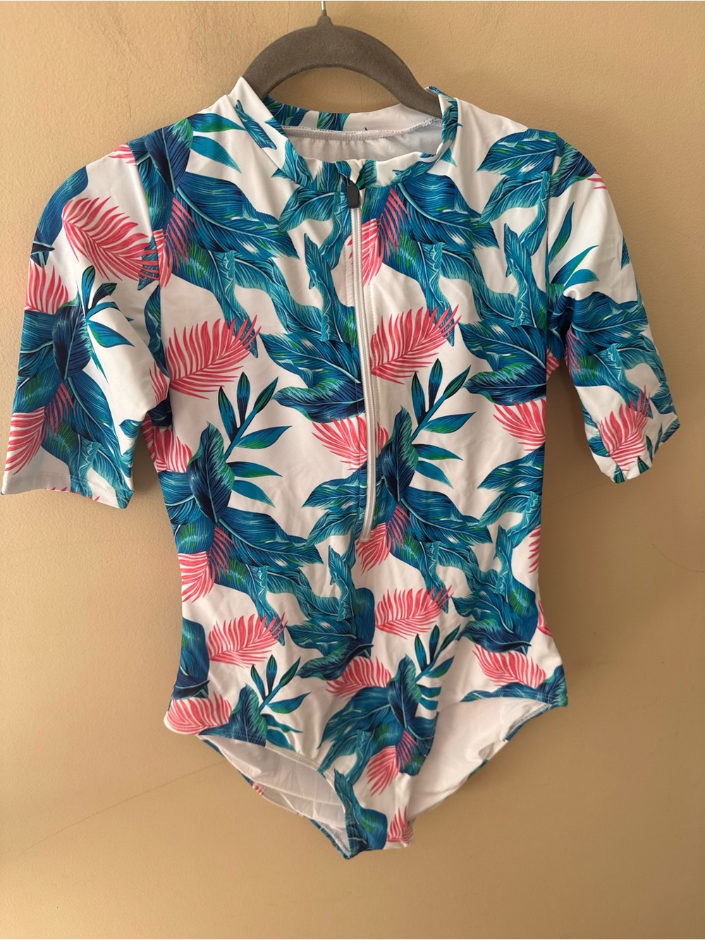 FARYSAYS one piece long sleeve 1/2 zip rashguard sun protection surf swimsuit M
